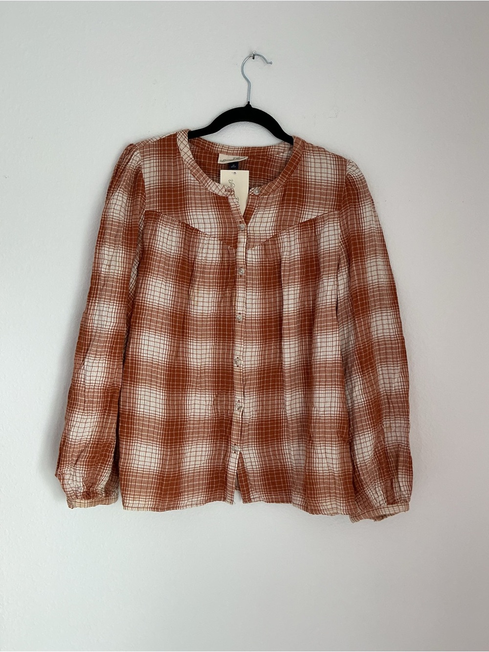 Universal Thread Rust and White Plaid Button-Down Blouse